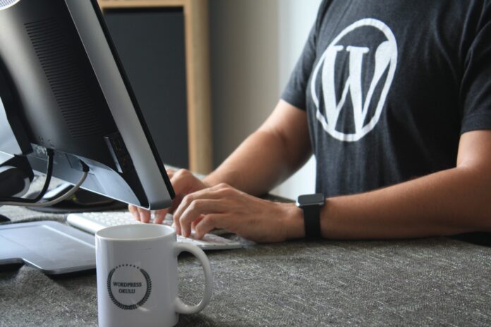 Jak stworzyć własny szablon WordPress?